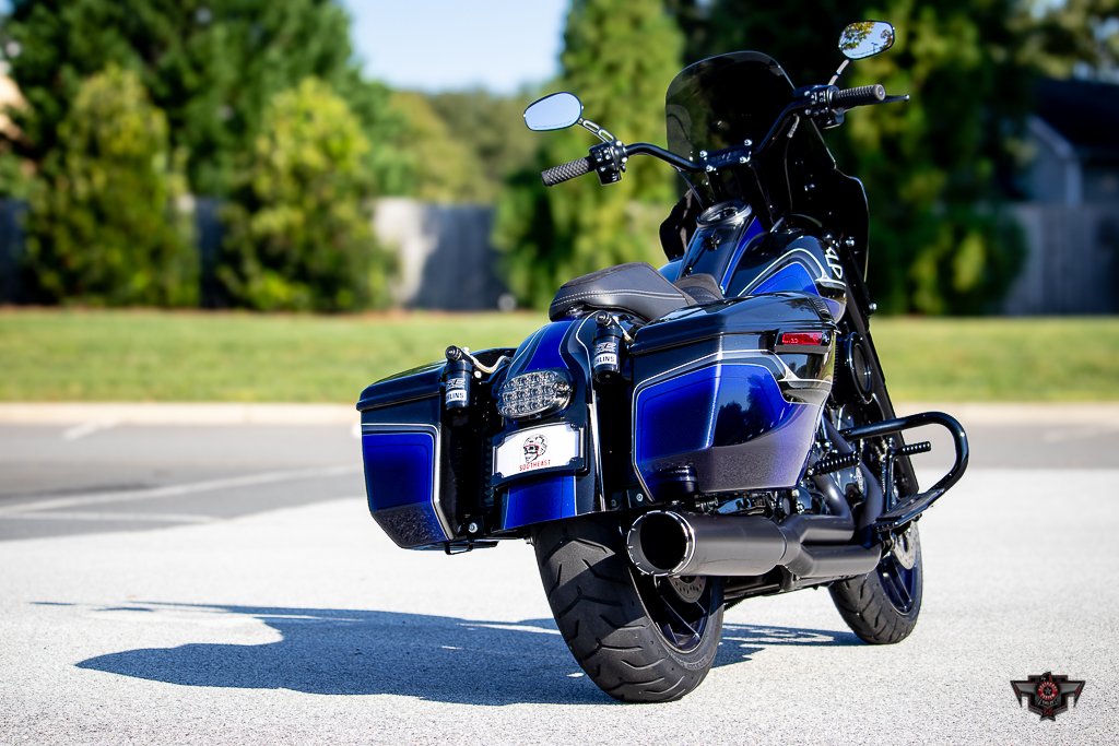 2021 HARLEY-DAVIDSON ROAD KING CUSTOM TOURING / SPORT